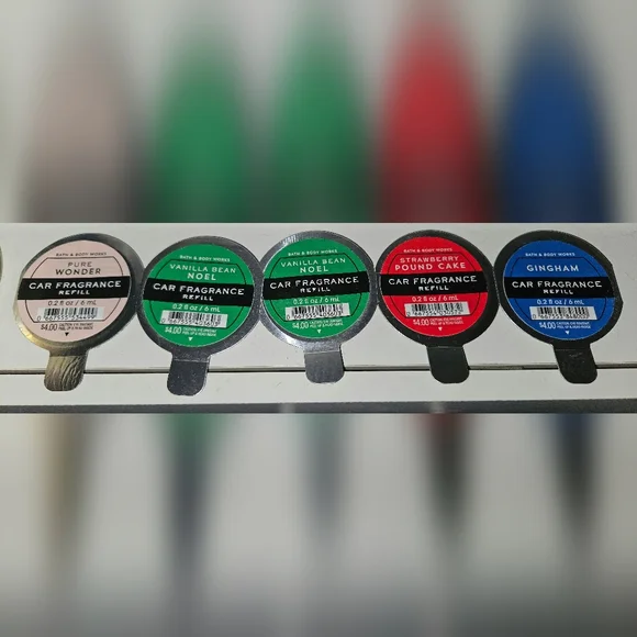 Bath & Body Works 2 Candles And 5 Car Fragrance Refills *NEW* - Picture 3 of 3